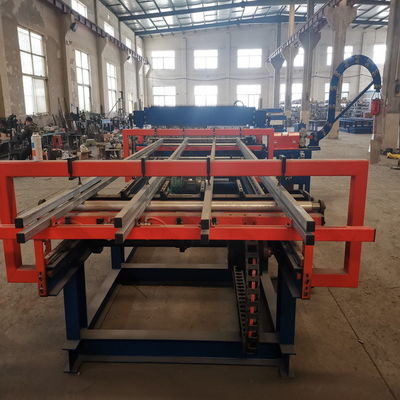 Huayang 2.5m Width CNC Welding Machine , 15kw SS Spot Welding Machine