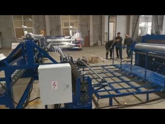 Automatic roll mesh welding machine
